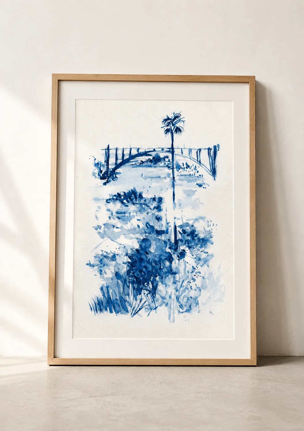 Horizon Bleu, cadre chêne posé au sol